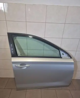 Hyundai i30 Front door 