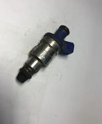 Ford Escort Fuel injector 88WFA2A