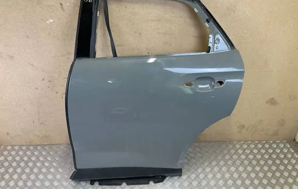 Rear door