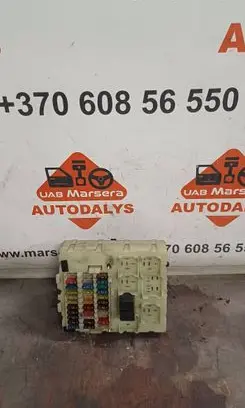 Ford Focus Fuse module 7060856 07060856550