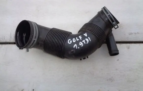 Volkswagen Golf V Intercooler hose/pipe 2H0129618