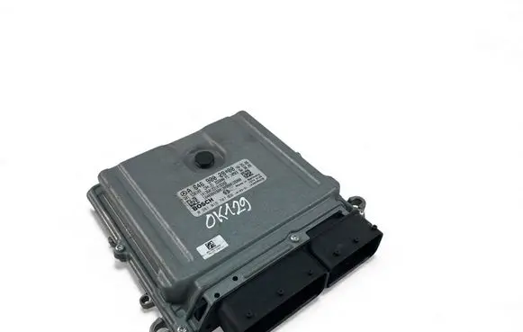 Mercedes-Benz Vito Viano W639 Engine control unit/module ECU A6469002800 0281016707