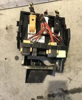 Skoda Yeti (5L) Gateway control module 1K0937087AK