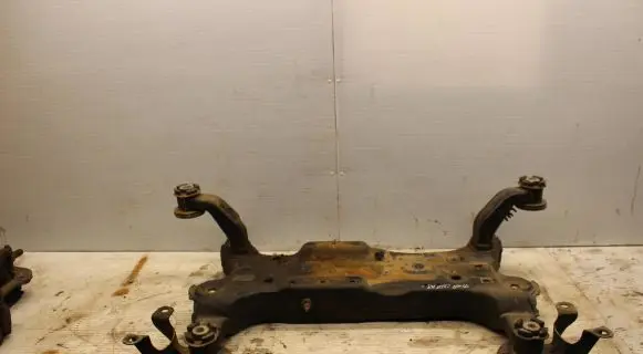Chrysler Town & Country V Front subframe
