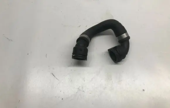 BMW 7 F01 F02 F03 F04 Engine coolant pipe/hose 7800104