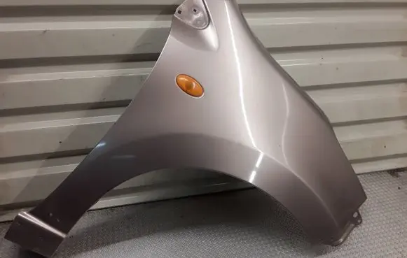 Nissan Pixo Fender 
