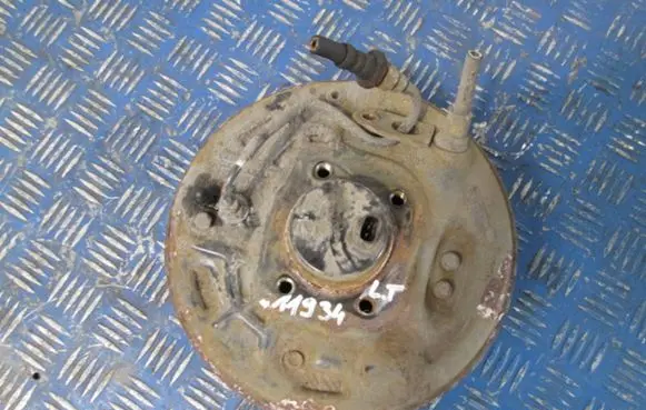 Toyota Yaris Verso Rear wheel bearing hub 