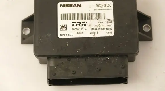 Nissan X-Trail T32 Rear brake EMF control unit/module 360326FL0C