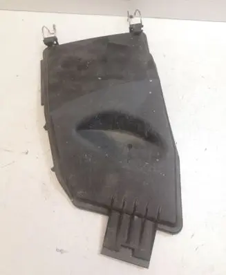 Mercedes-Benz C W203 Fuse box cover A2035451303
