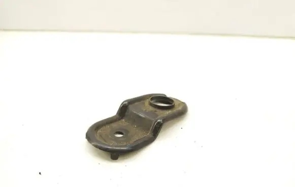 Subaru Legacy Radiator mount bracket