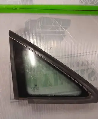 Volkswagen Touran I Front triangle window/glass 43R00048 E000255