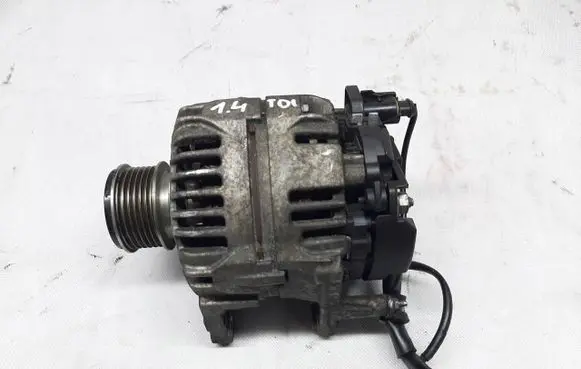 Volkswagen Polo IV 9N3 Generator/alternator 045903023