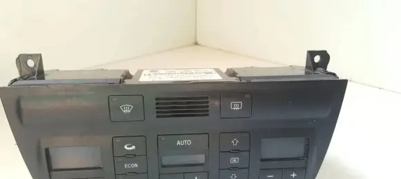 Audi A6 S6 C5 4B Climate control unit 4B0820043AG 5HB00760423 D650000