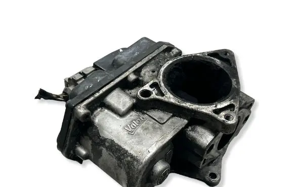 Volkswagen Golf V EGR valve 03L131501E 00891632