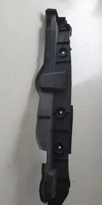 Toyota Prius (XW30) Fender end trim 