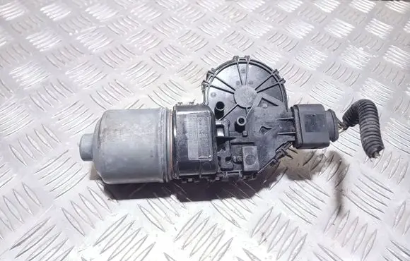 Ford Kuga I Wiper motor 0390241697 8V4117508BA