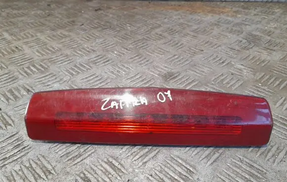 Opel Zafira B Third/center stoplight 13211587