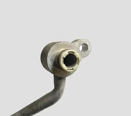Volvo V40 Air conditioning (A/C) pipe/hose