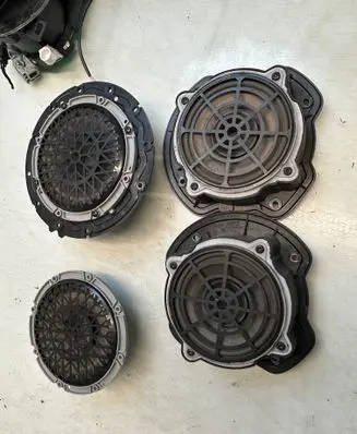Citroen C3 Front door speaker 9664955980