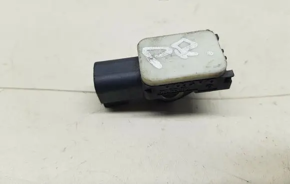Volvo V70 Airbag deployment crash/impact sensor 31264396