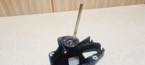 Volvo S40, V40 Gear shifter/selector 614125