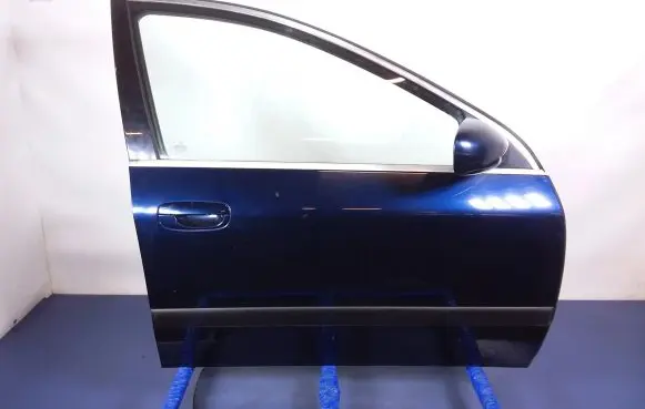 Peugeot 607 Front door