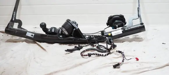 Skoda Superb B8 (3V) Tow bar set 3V9803881A