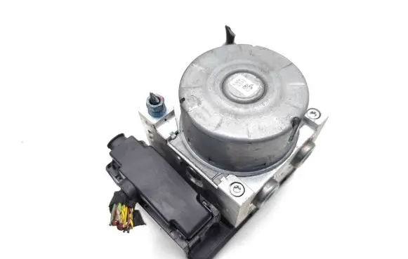 BMW 1 F20 F21 ABS Pump 6875558 10022008444 3451687555801