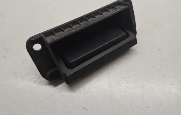 Mercedes-Benz C W204 Tailgate/trunk/boot exterior handle 2047500293 A2047500293