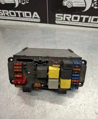 Mercedes-Benz C W203 Fuse module 2035453501 5DK00848543