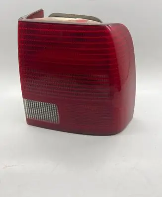Volkswagen PASSAT B5.5 Rear/tail lights 3B5945096F