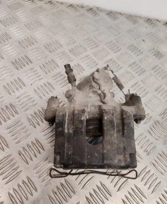 Opel Signum Rear brake caliper