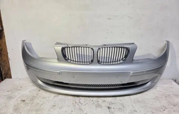 BMW 1 E81 E87 Front bumper 7166462
