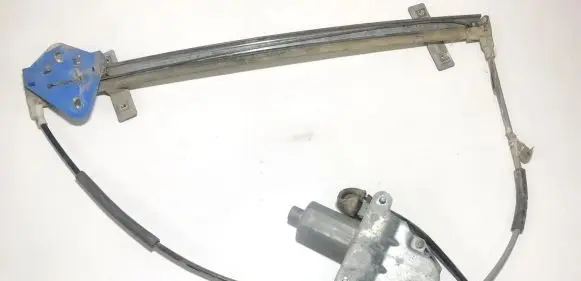 Seat Toledo I (1L) Front door window regulator motor 1l0837401b 0130821667