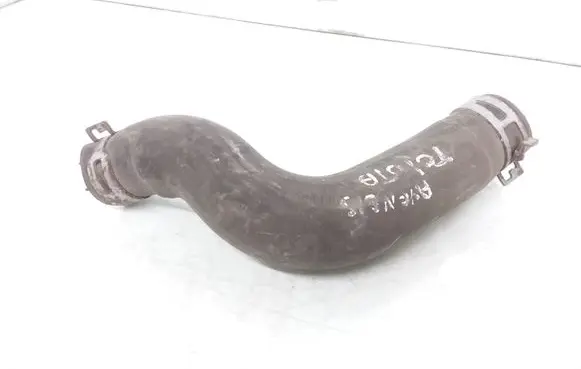 Toyota Avensis T270 Engine coolant pipe/hose