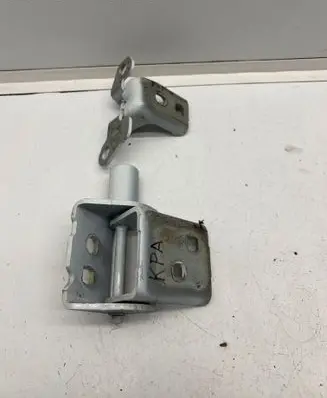 Renault Zoe Front door upper hinge 16999R