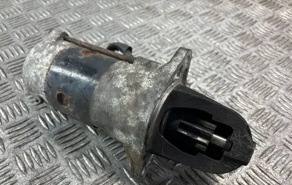 Subaru Impreza III Starter motor 23300AA620 8930 M002T89071