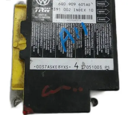 Volkswagen Polo IV 9N3 Trunk lid opening control unit 