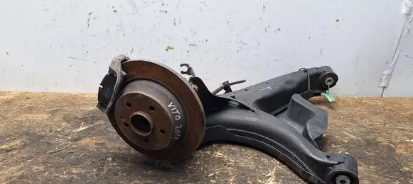 Mercedes-Benz Vito Viano W447 Stub axle A4473570106