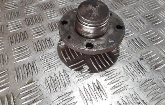Opel Corsa D Rear wheel hub