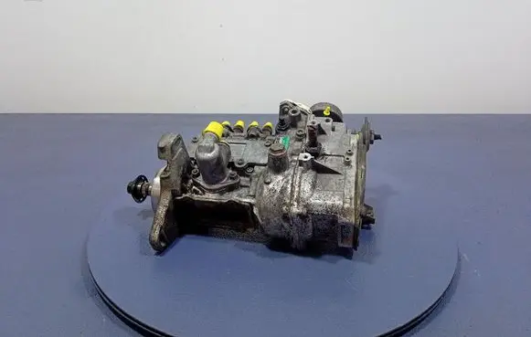 Mercedes-Benz Vito Viano W638 Fuel injection high pressure pump 6010706001
