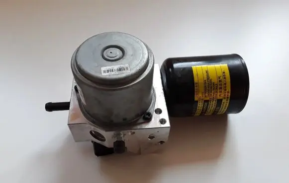 Hyundai Ioniq ABS Pump 58600G2500