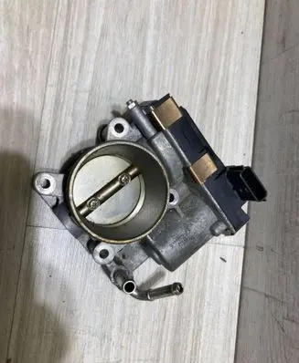 Renault Arkana Electric throttle body valve 21090300211