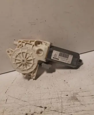 Peugeot 307 Front door window regulator motor 9634457280 994484100
