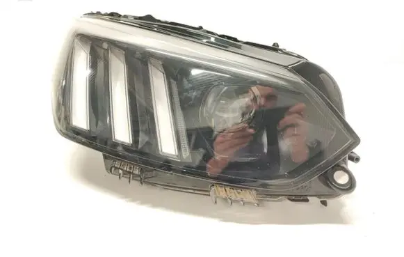 Peugeot 208 Headlight/headlamp 9841641980