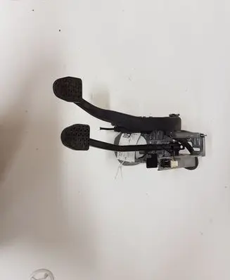 BMW 3 F30 F35 F31 Pedal assembly 678711 686064401
