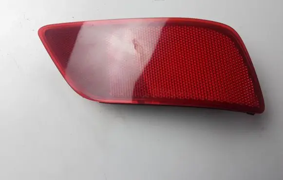 Subaru Forester SK Rear tail light reflector 33001R