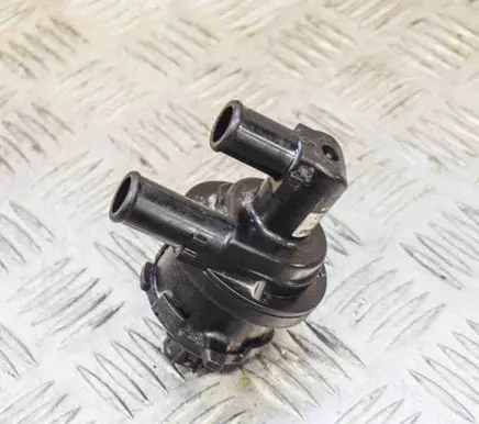 Lexus IS III XE30 Electric auxiliary coolant/water pump 0641001301