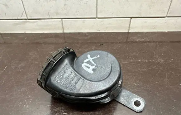 Lexus RX 450H Horn signal 8652030670