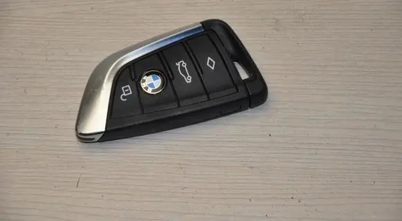 BMW iX3 G08 Ignition key/card 